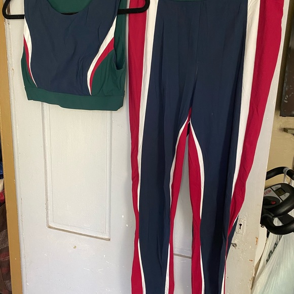 No Ka Oi Workout Bra & Leggings Set 3 Large NWOT - Picture 1 of 11